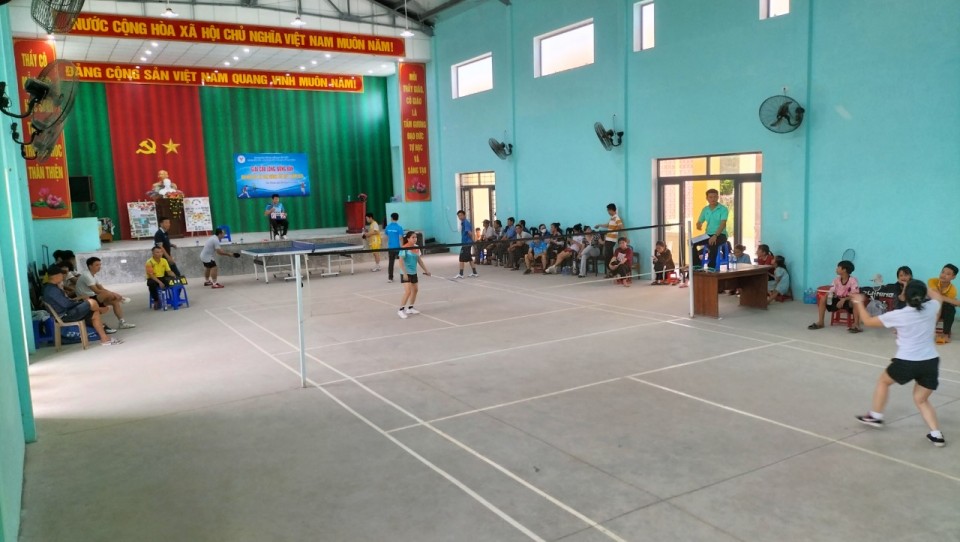 Tam Thành tổ chức thành công giải Cầu lông, bóng bàn